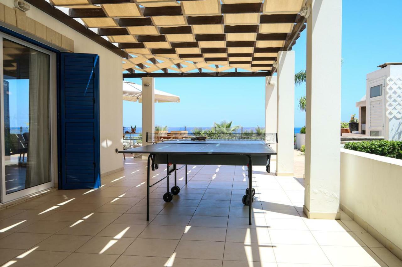 Phaedrus Living: Seaside Luxury Villa Anafi Paralimni Buitenkant foto