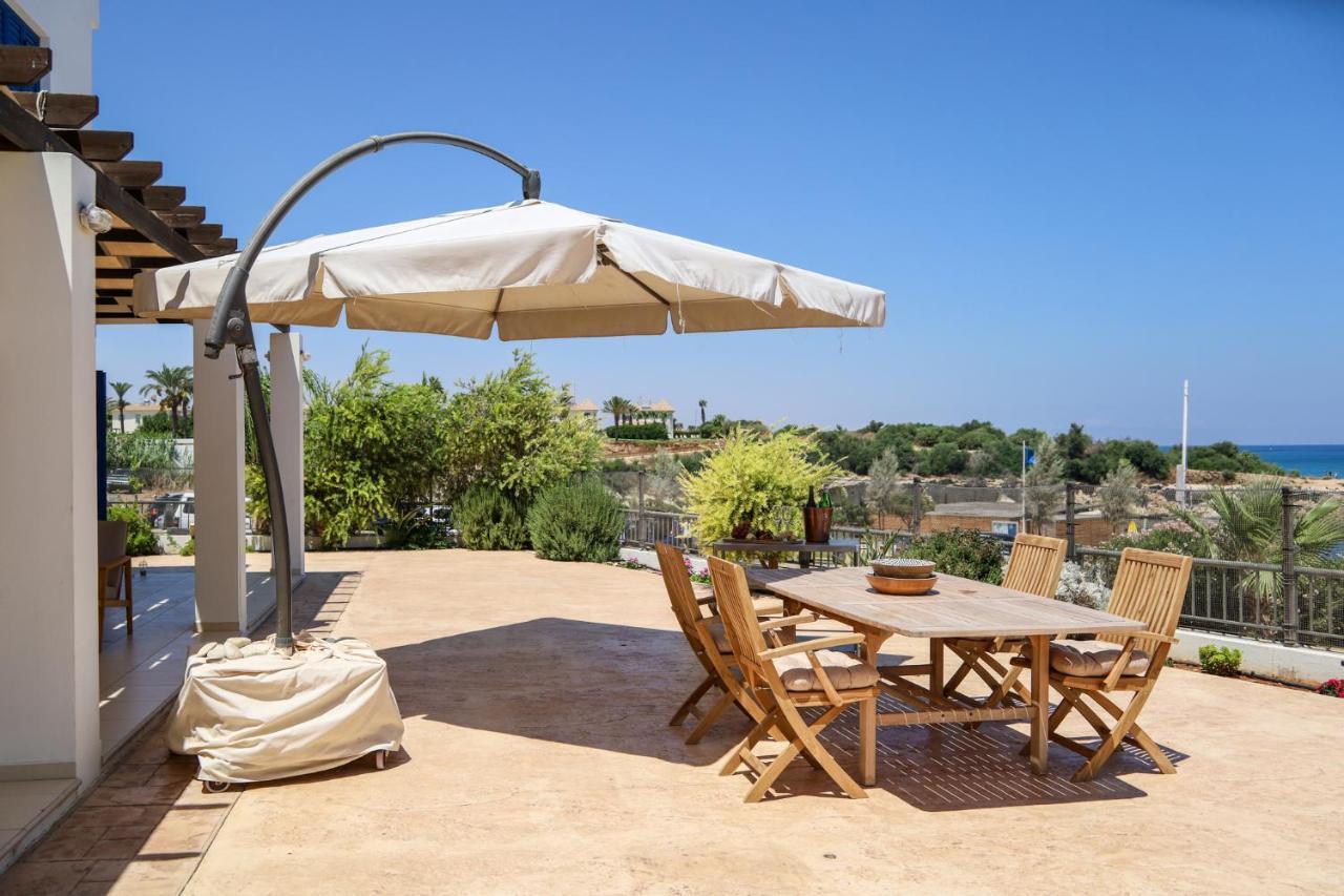 Phaedrus Living: Seaside Luxury Villa Anafi Paralimni Buitenkant foto