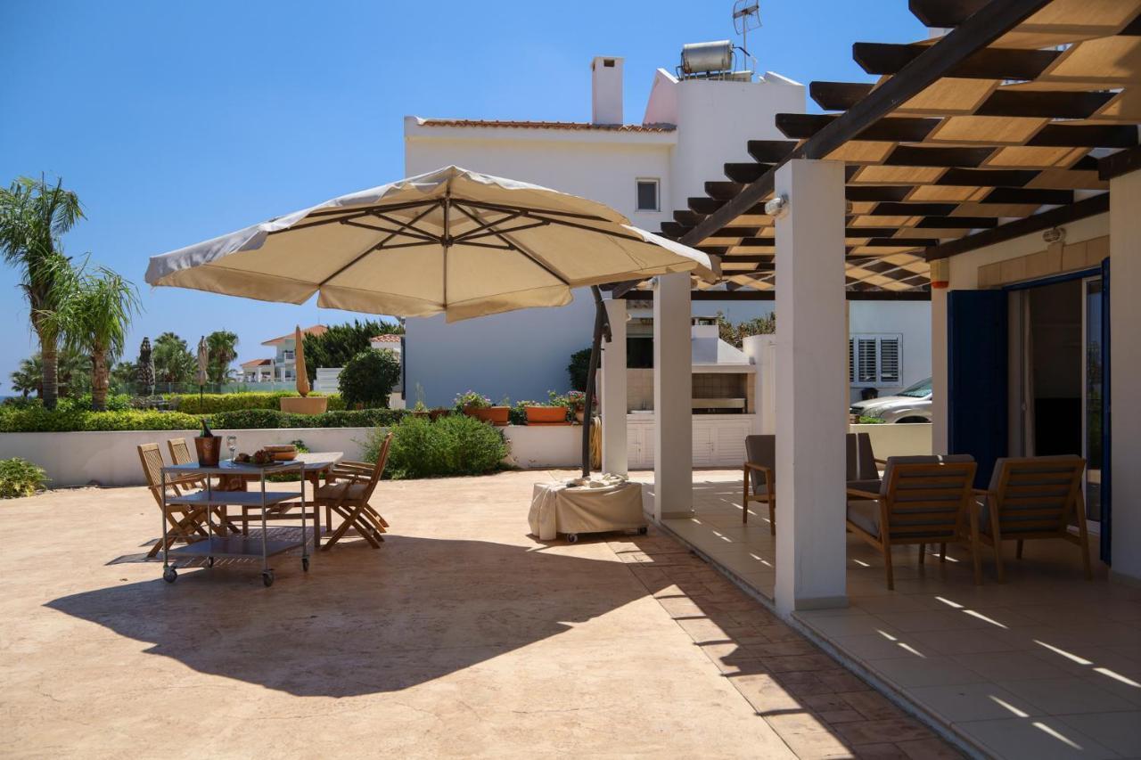 Phaedrus Living: Seaside Luxury Villa Anafi Paralimni Buitenkant foto